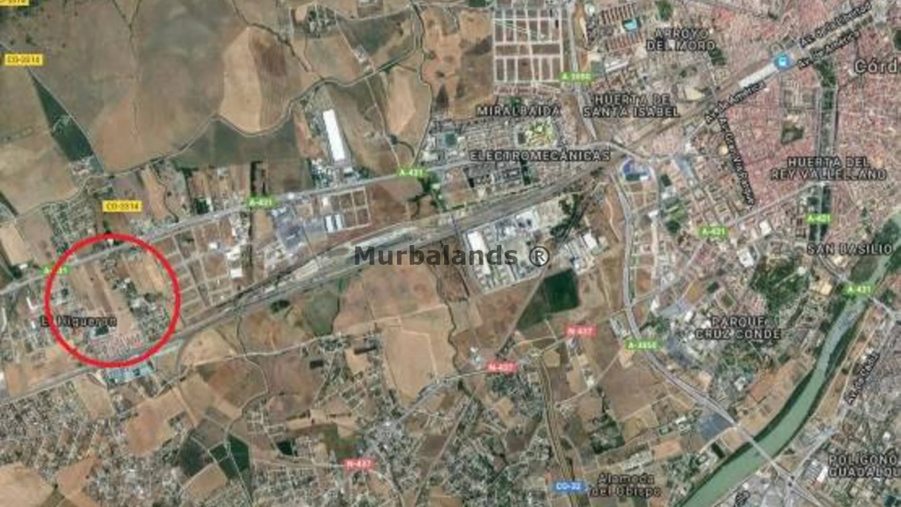 Foto de un terreno o una obra parada para mostrar en el detalle del inmueble