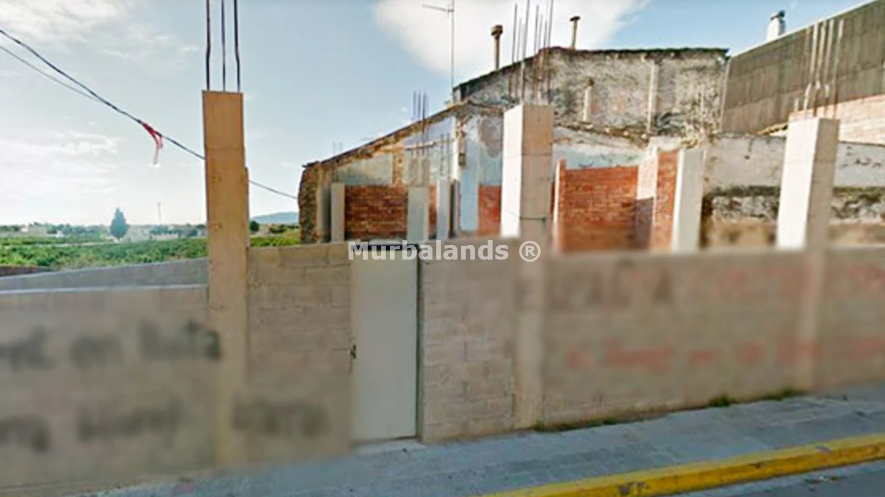 Foto de un terreno o una obra parada para mostrar en el detalle del inmueble