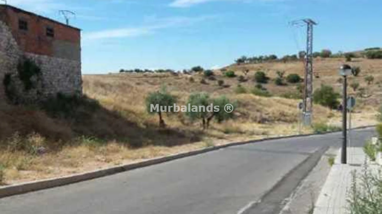Foto de un terreno o una obra parada para mostrar en el detalle del inmueble