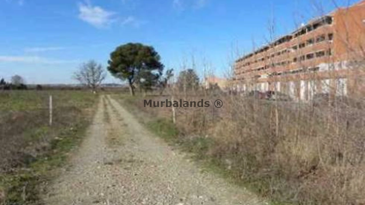 Foto de un terreno o una obra parada para mostrar en el detalle del inmueble
