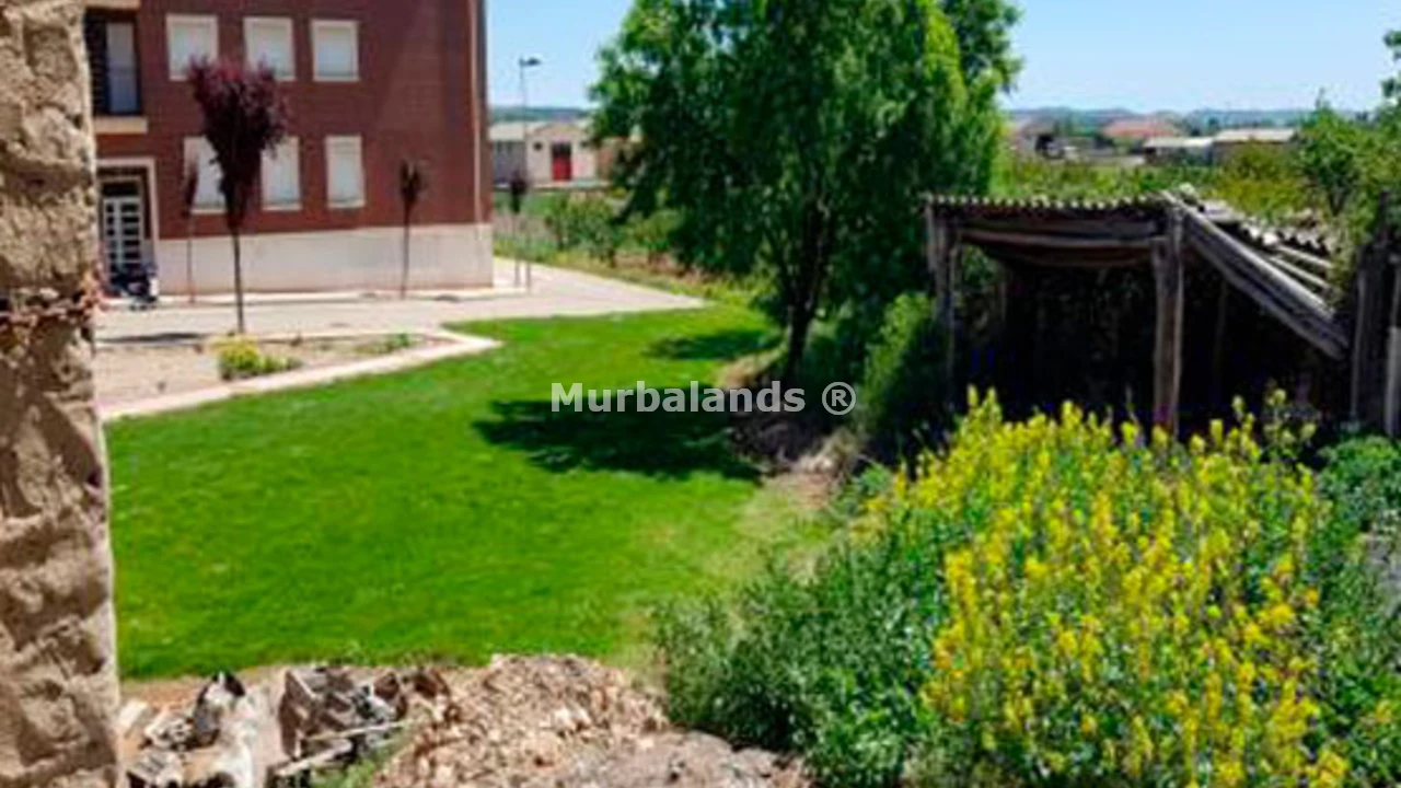 Foto de un terreno o una obra parada para mostrar en el detalle del inmueble