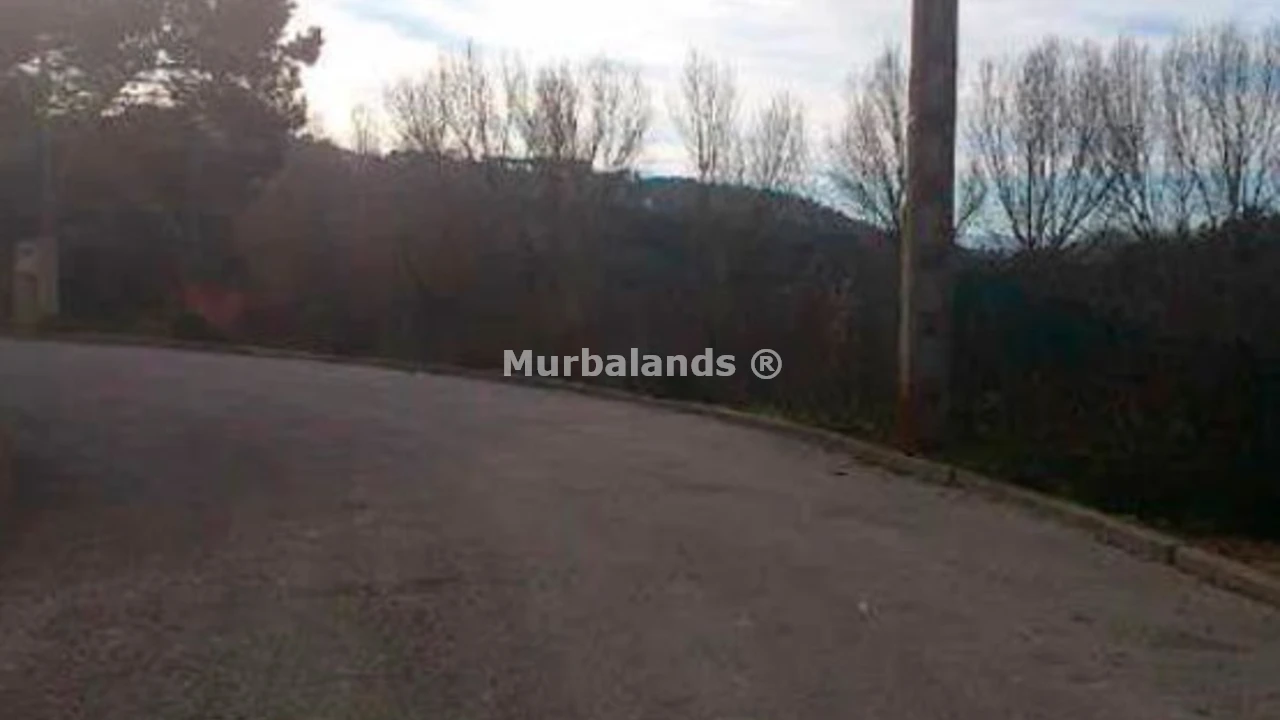 Foto de un terreno o una obra parada para mostrar en el detalle del inmueble
