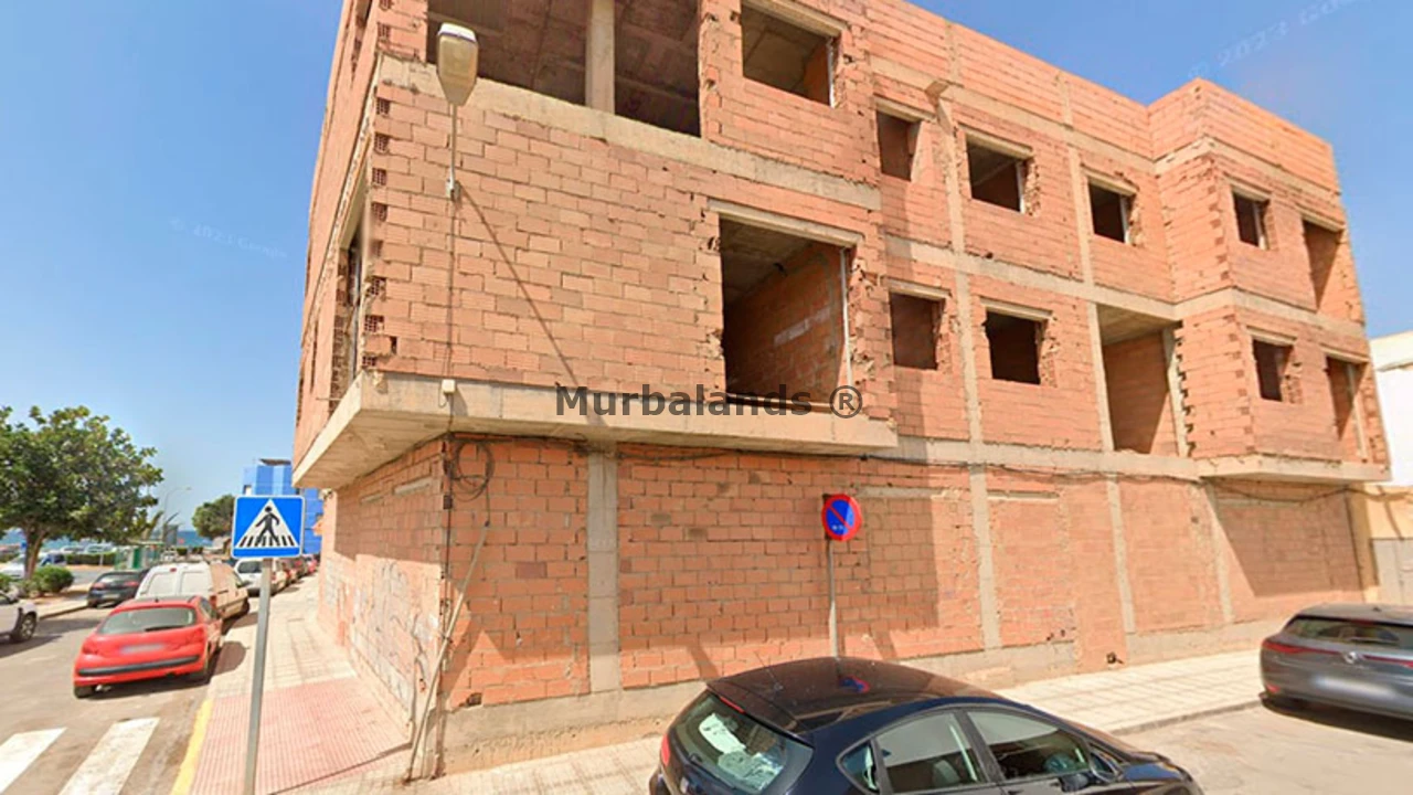Foto de un terreno o una obra parada para mostrar en el detalle del inmueble