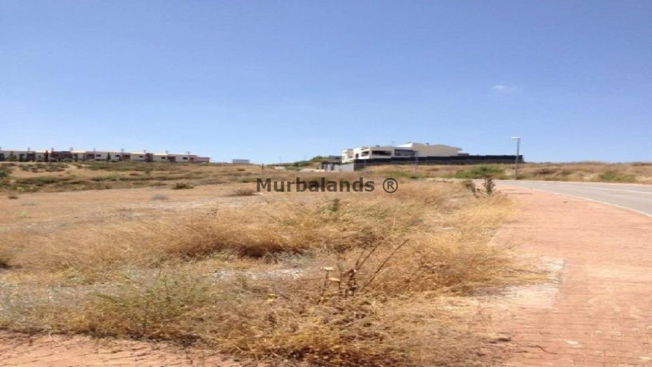 Foto de un terreno o una obra parada para mostrar en el detalle del inmueble