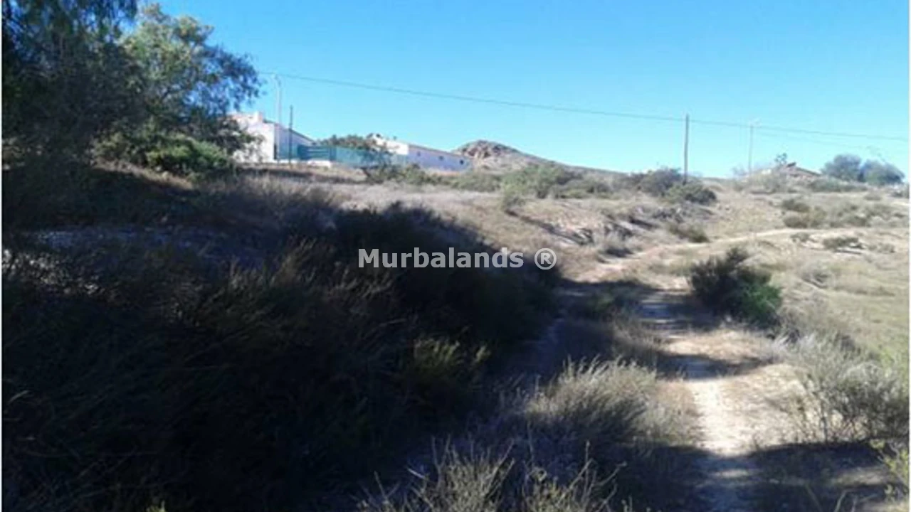 Foto de un terreno o una obra parada para mostrar en el detalle del inmueble