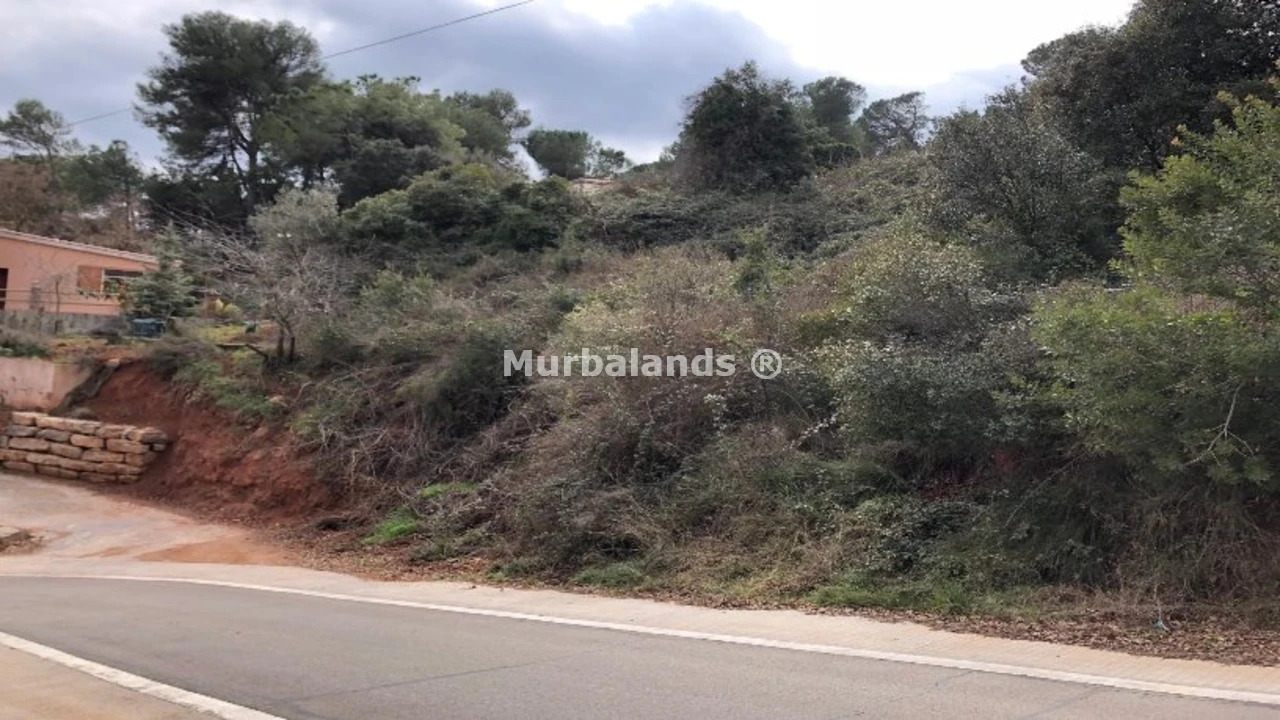 Terreno destacado