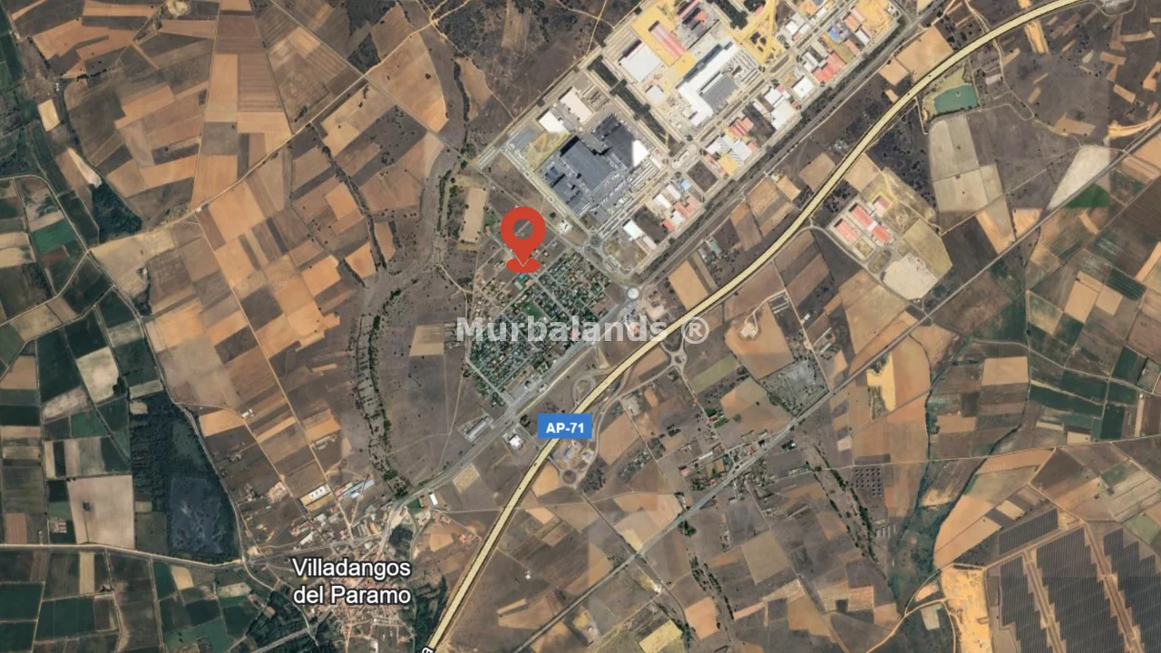 Foto de un terreno o una obra parada para mostrar en el detalle del inmueble