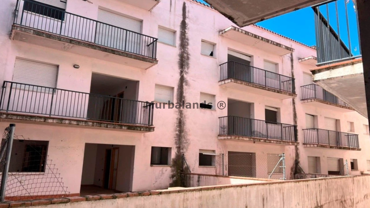 Foto de un terreno o una obra parada para mostrar en el detalle del inmueble