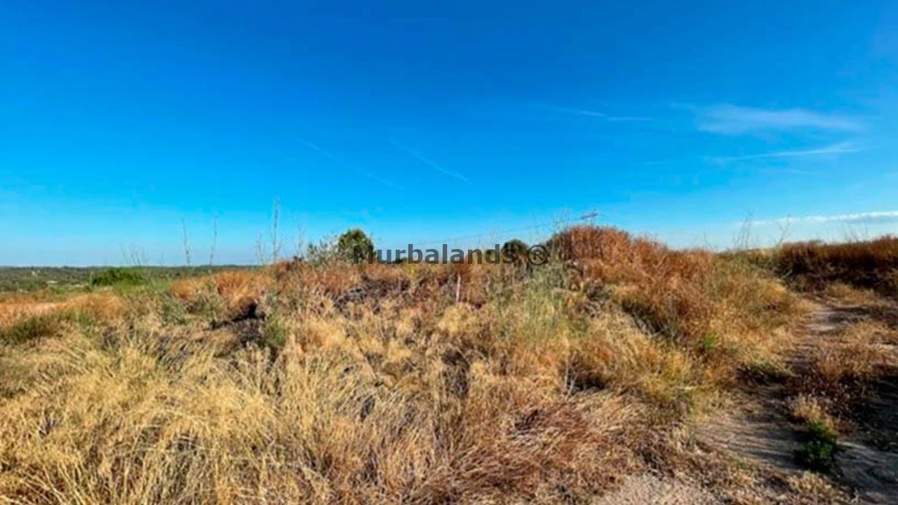 Foto de un terreno o una obra parada para mostrar en el detalle del inmueble