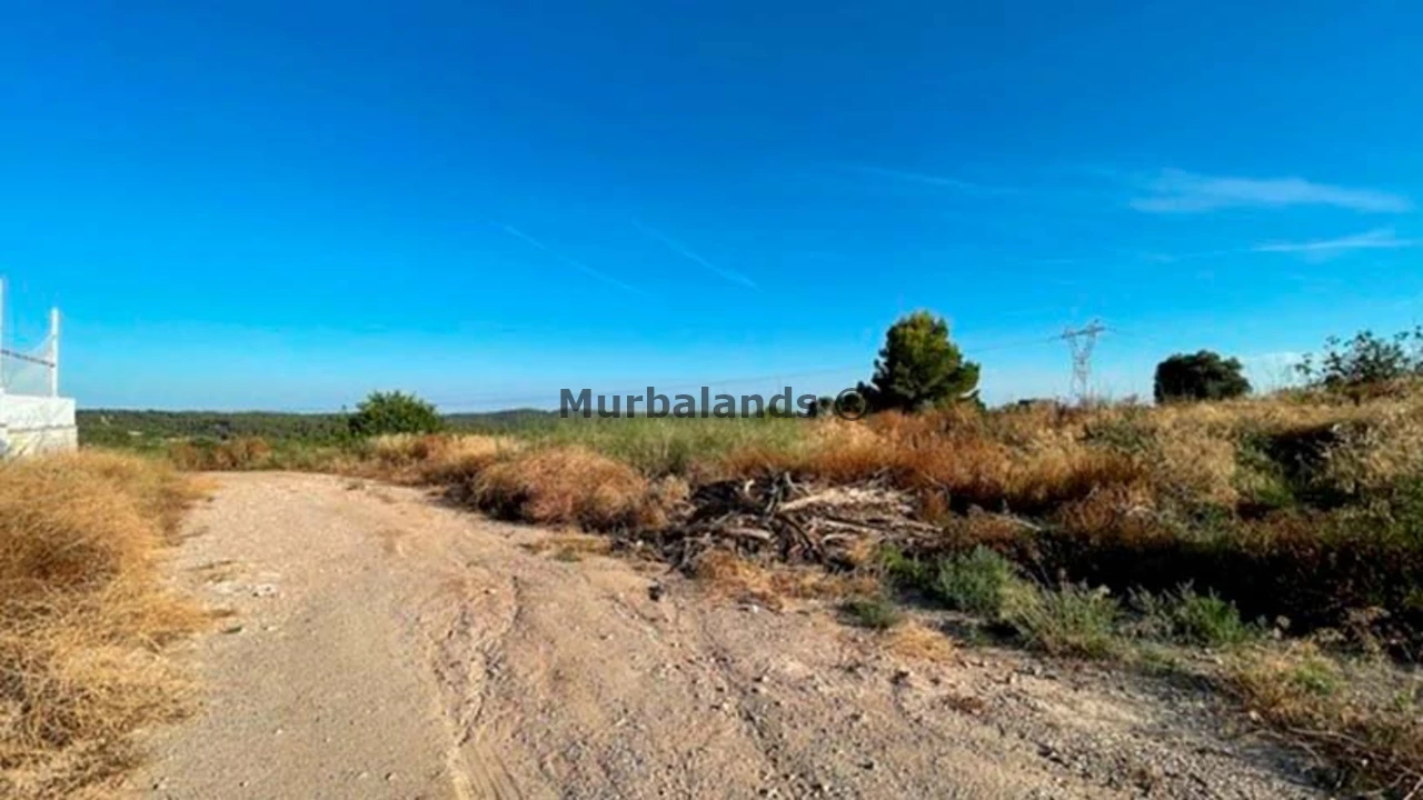 Foto de un terreno o una obra parada para mostrar en el detalle del inmueble
