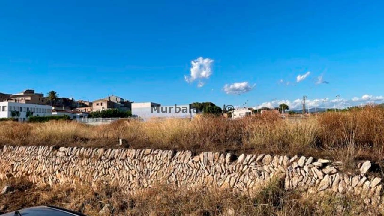 Foto de un terreno o una obra parada para mostrar en el detalle del inmueble