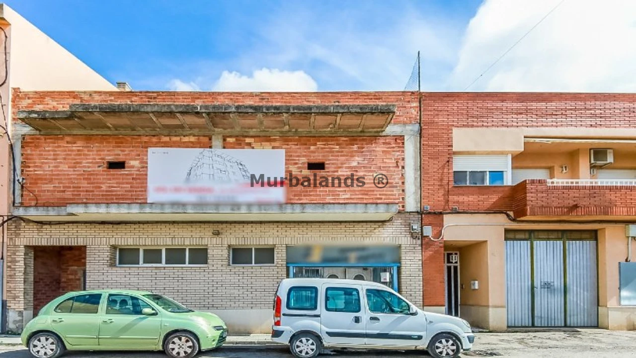 Foto de un terreno o una obra parada para mostrar en el detalle del inmueble
