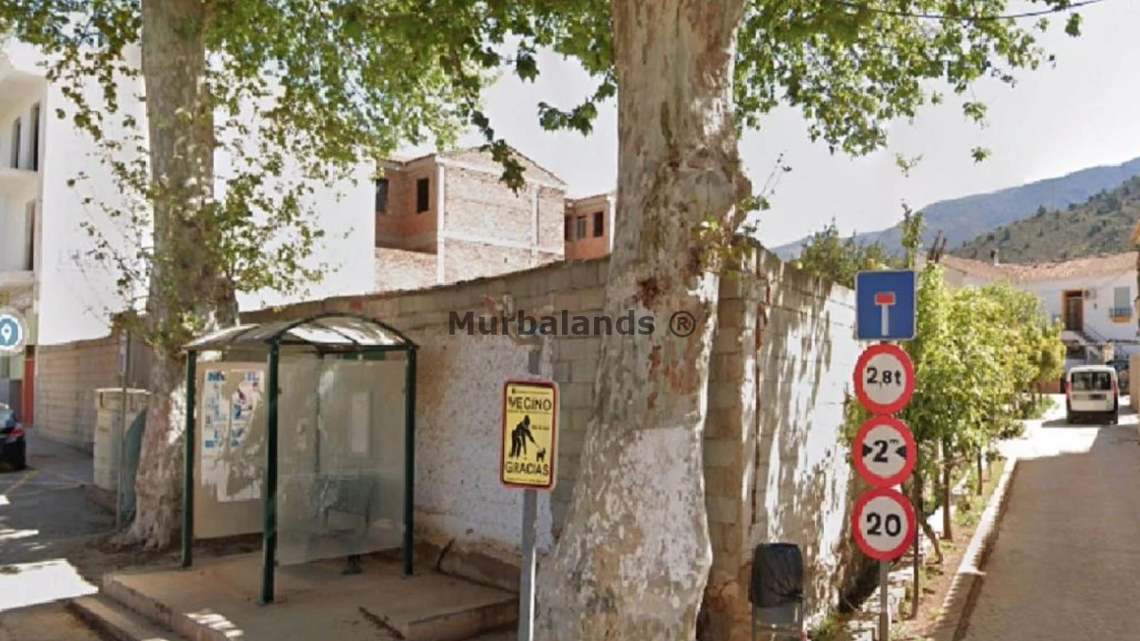 Foto de un terreno o una obra parada para mostrar en el detalle del inmueble