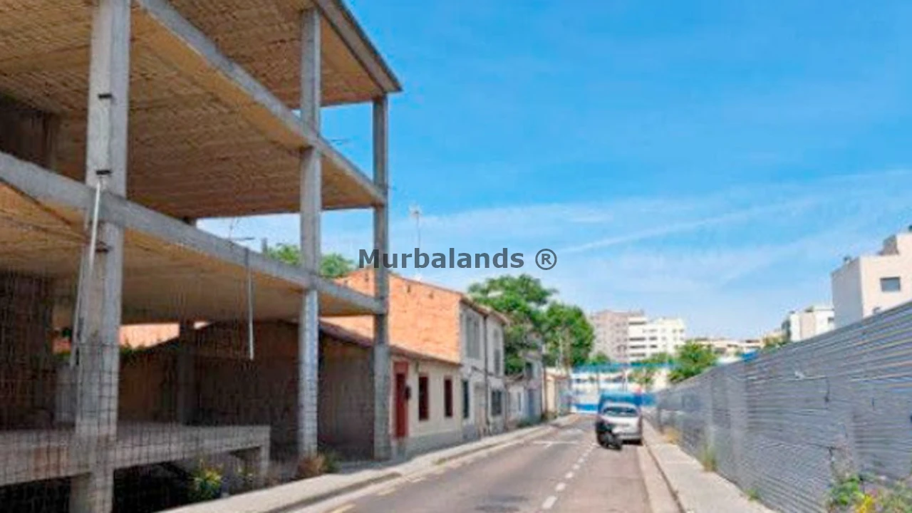 Foto de un terreno o una obra parada para mostrar en el detalle del inmueble