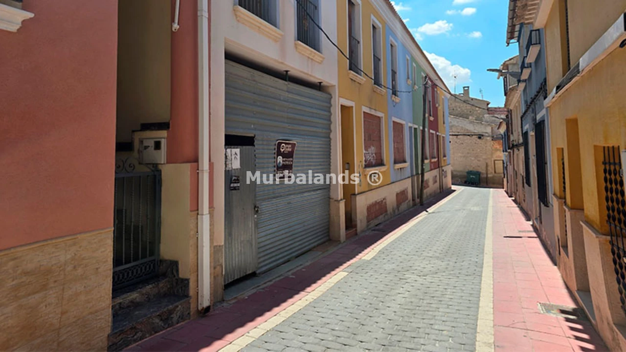 Foto de un terreno o una obra parada para mostrar en el detalle del inmueble