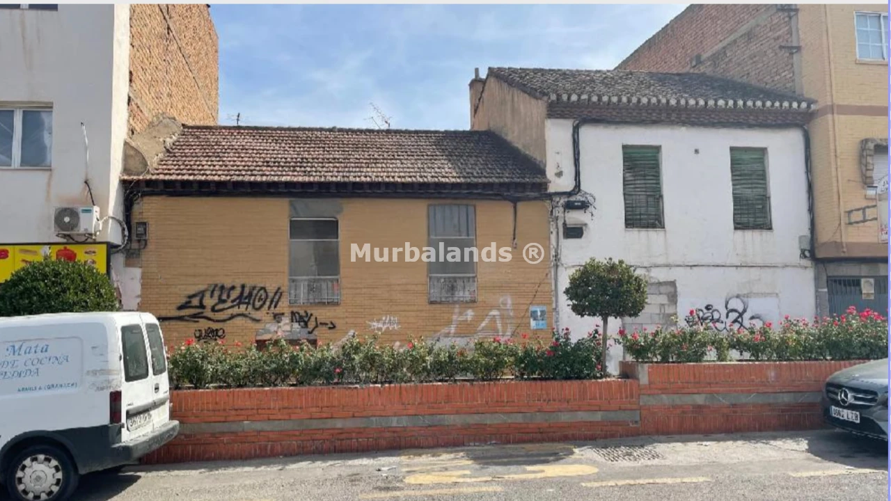 Foto de un terreno o una obra parada para mostrar en el detalle del inmueble