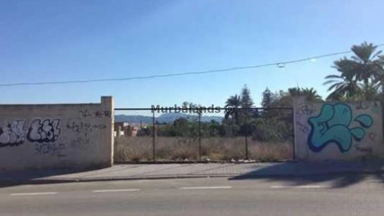 Foto de un terreno o una obra parada para mostrar en el detalle del inmueble