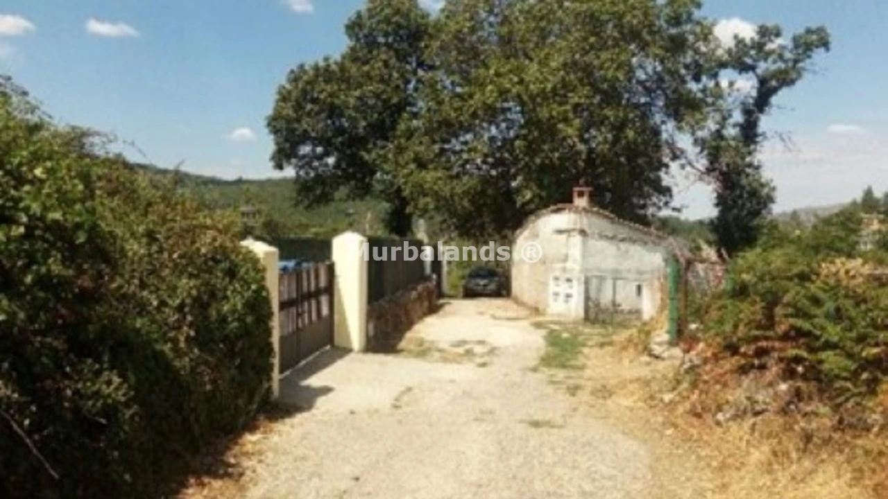 Foto de un terreno o una obra parada para mostrar en el detalle del inmueble