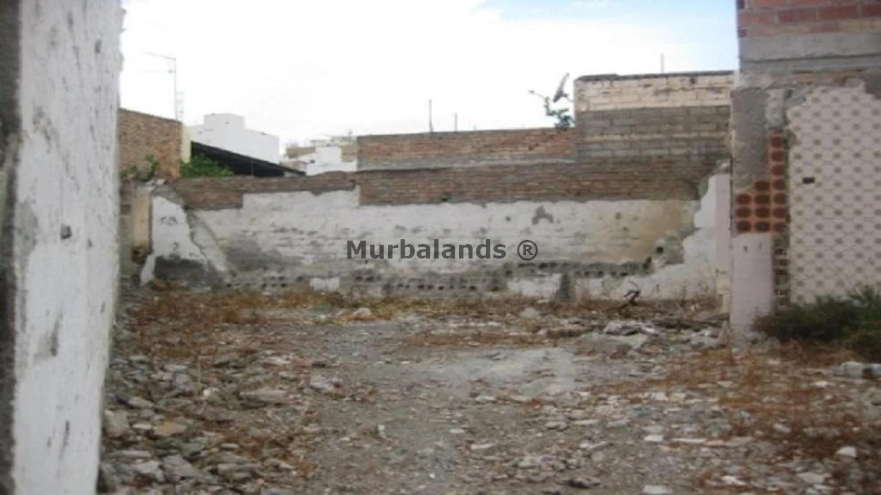 Foto de un terreno o una obra parada para mostrar en el detalle del inmueble