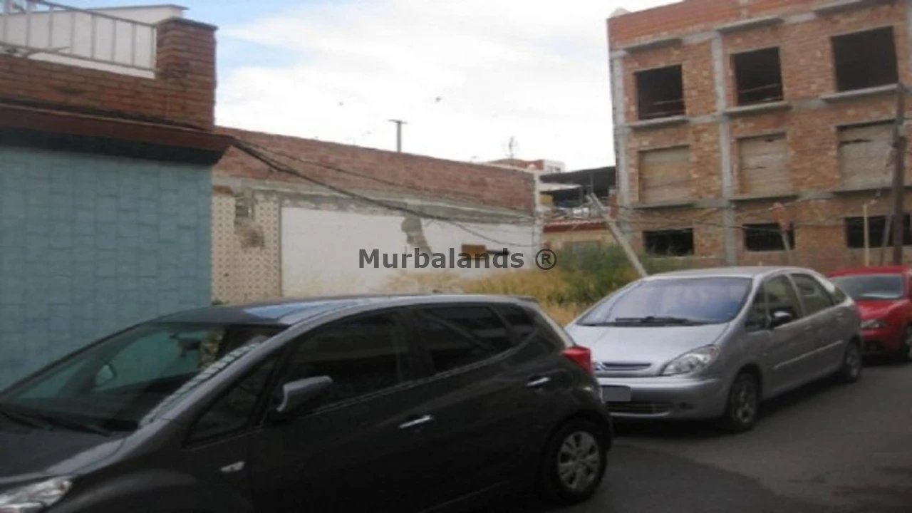 Foto de un terreno o una obra parada para mostrar en el detalle del inmueble