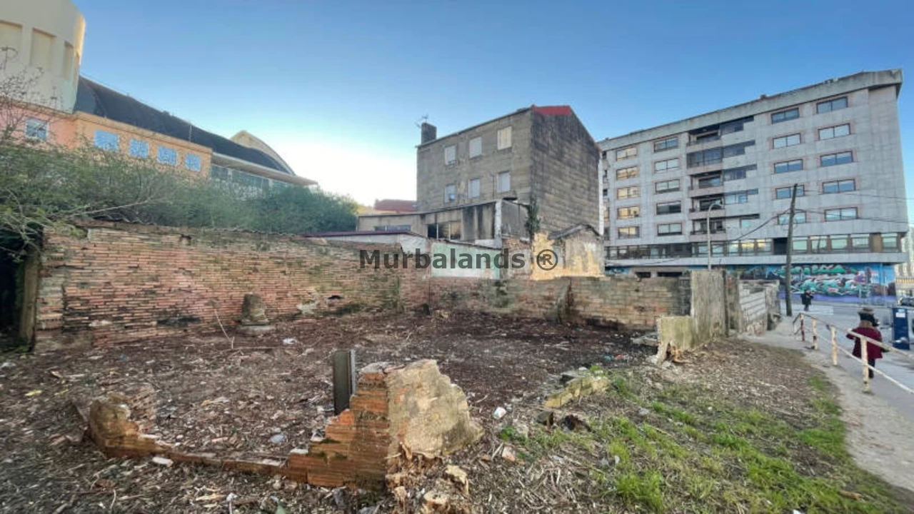 Foto de un terreno o una obra parada para mostrar en el detalle del inmueble