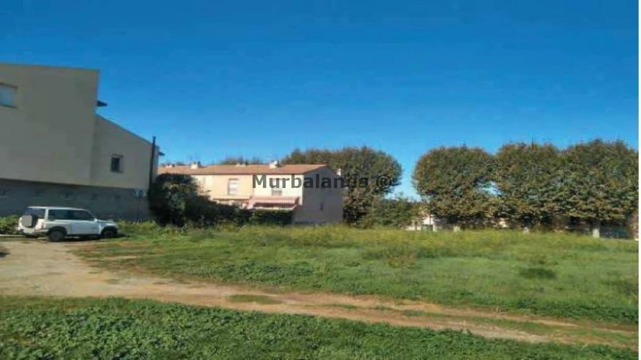 Foto de un terreno o una obra parada para mostrar en el detalle del inmueble