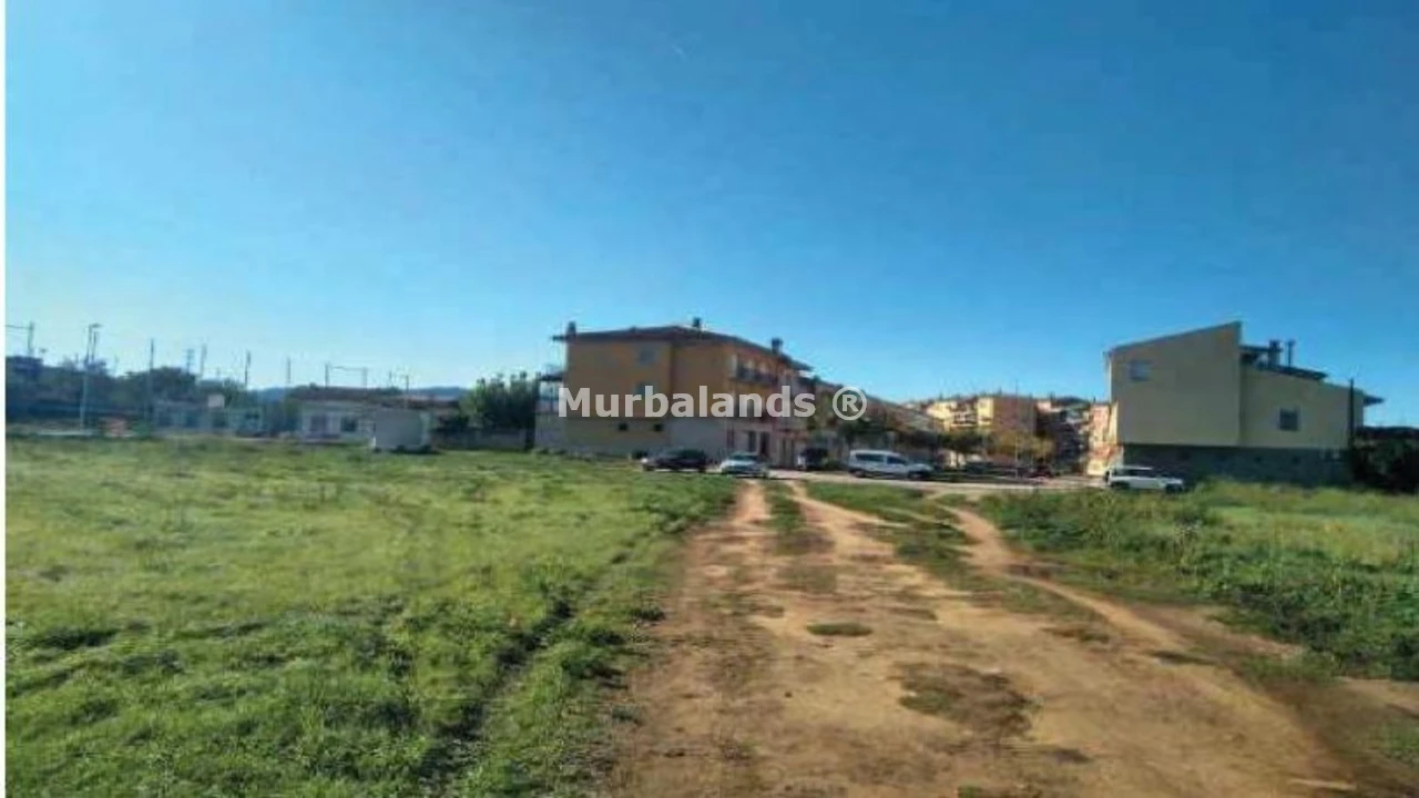 Foto de un terreno o una obra parada para mostrar en el detalle del inmueble