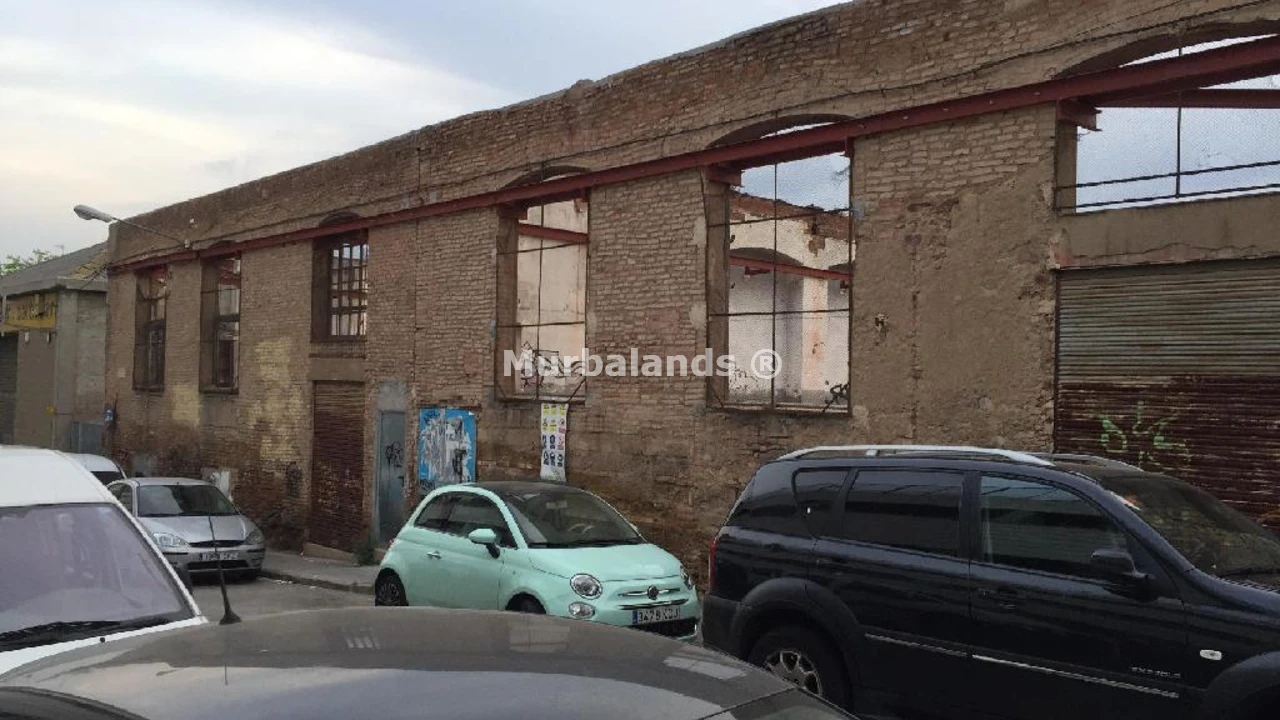 Foto de un terreno o una obra parada para mostrar en el detalle del inmueble