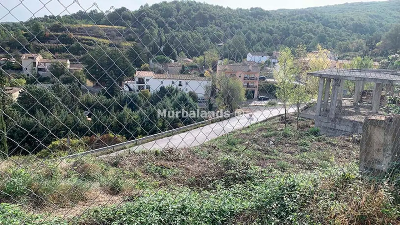 Foto de un terreno o una obra parada para mostrar en el detalle del inmueble