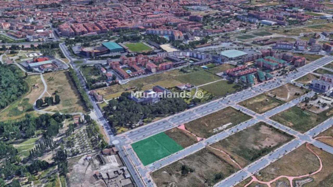 Foto de un terreno o una obra parada para mostrar en el detalle del inmueble