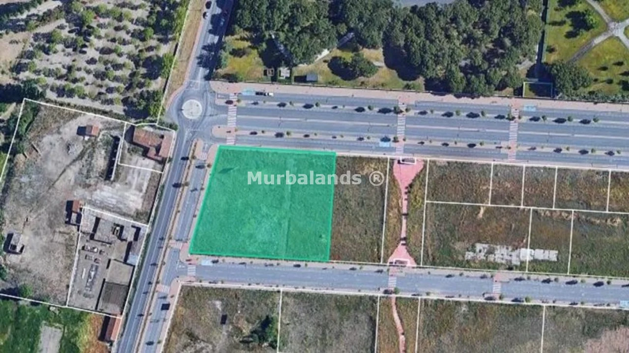 Foto de un terreno o una obra parada para mostrar en el detalle del inmueble