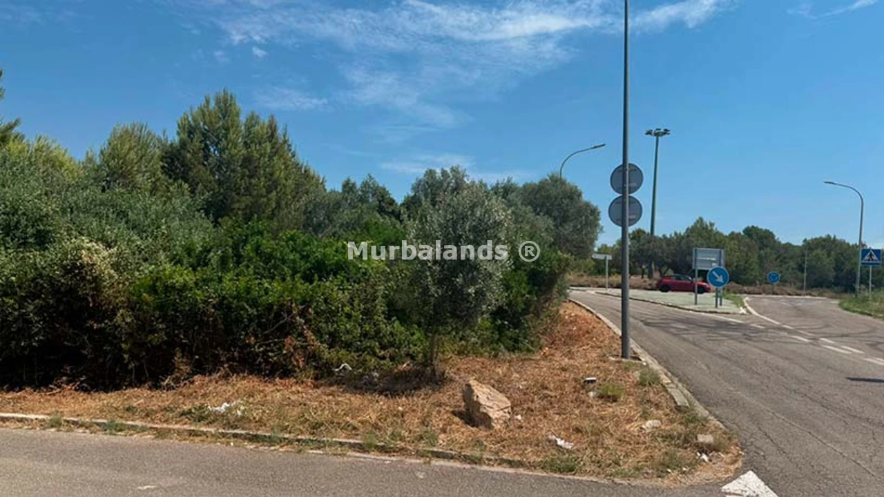 Foto de un terreno o una obra parada para mostrar en el detalle del inmueble