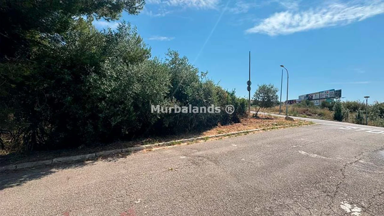 Foto de un terreno o una obra parada para mostrar en el detalle del inmueble