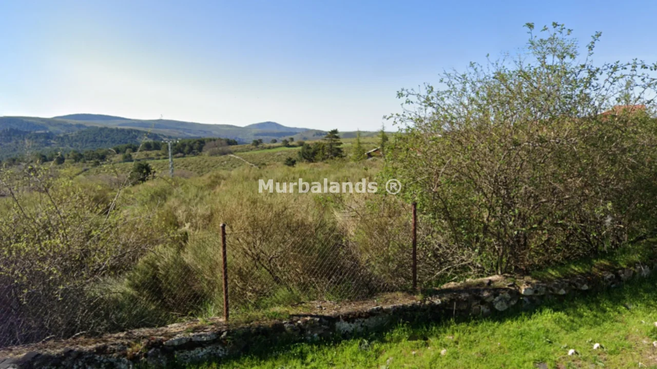 Foto de un terreno o una obra parada para mostrar en el detalle del inmueble