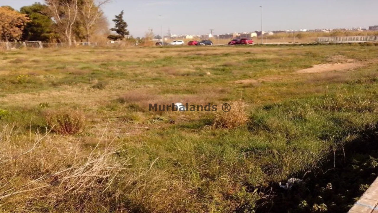 Foto de un terreno o una obra parada para mostrar en el detalle del inmueble