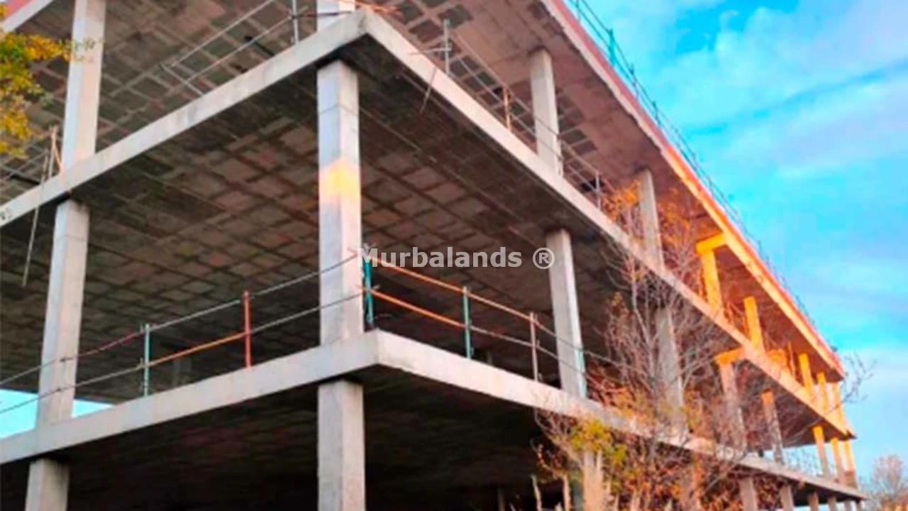 Foto de un terreno o una obra parada para mostrar en el detalle del inmueble