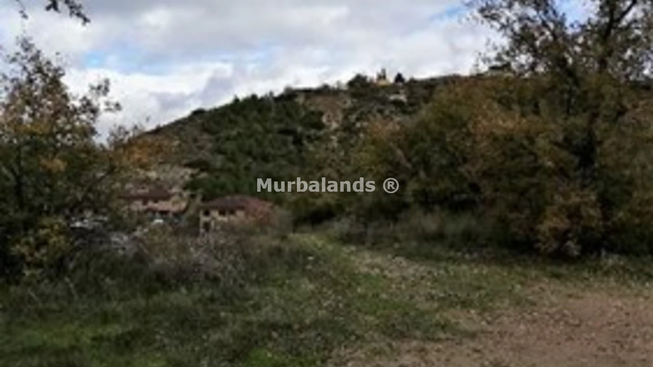 Foto de un terreno o una obra parada para mostrar en el detalle del inmueble
