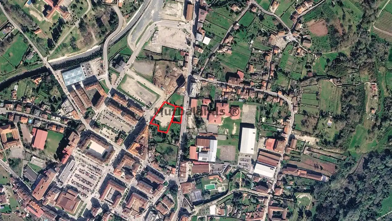 Terreno destacado