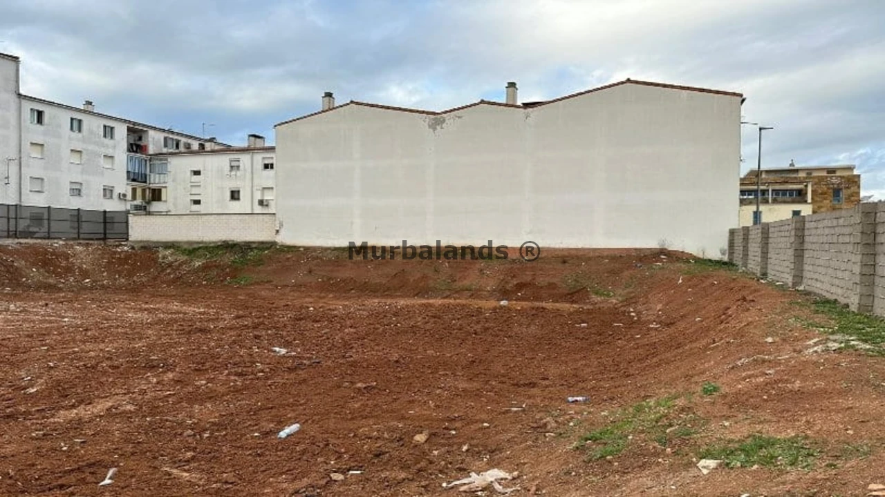 Foto de un terreno o una obra parada para mostrar en el detalle del inmueble