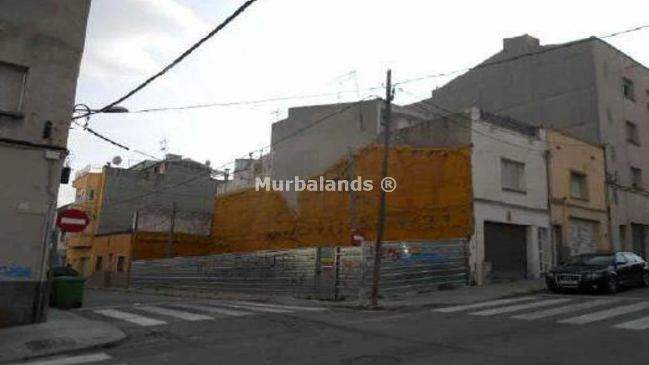 Terreno destacado