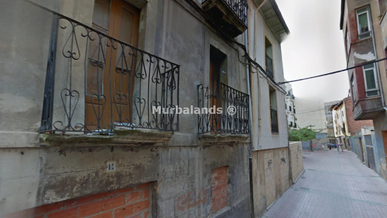 Foto de un terreno o una obra parada para mostrar en el detalle del inmueble