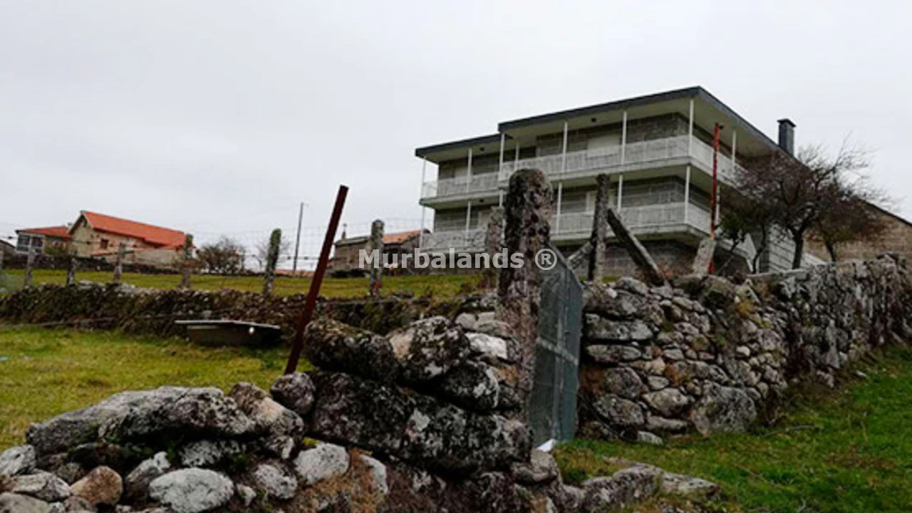 Foto de un terreno o una obra parada para mostrar en el detalle del inmueble