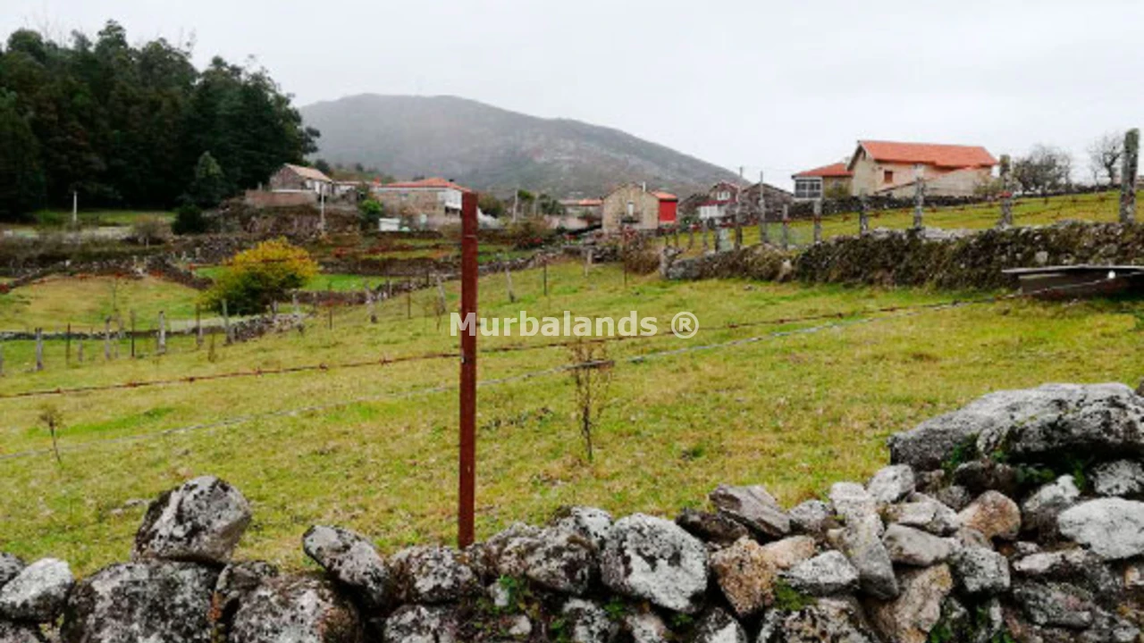 Foto de un terreno o una obra parada para mostrar en el detalle del inmueble