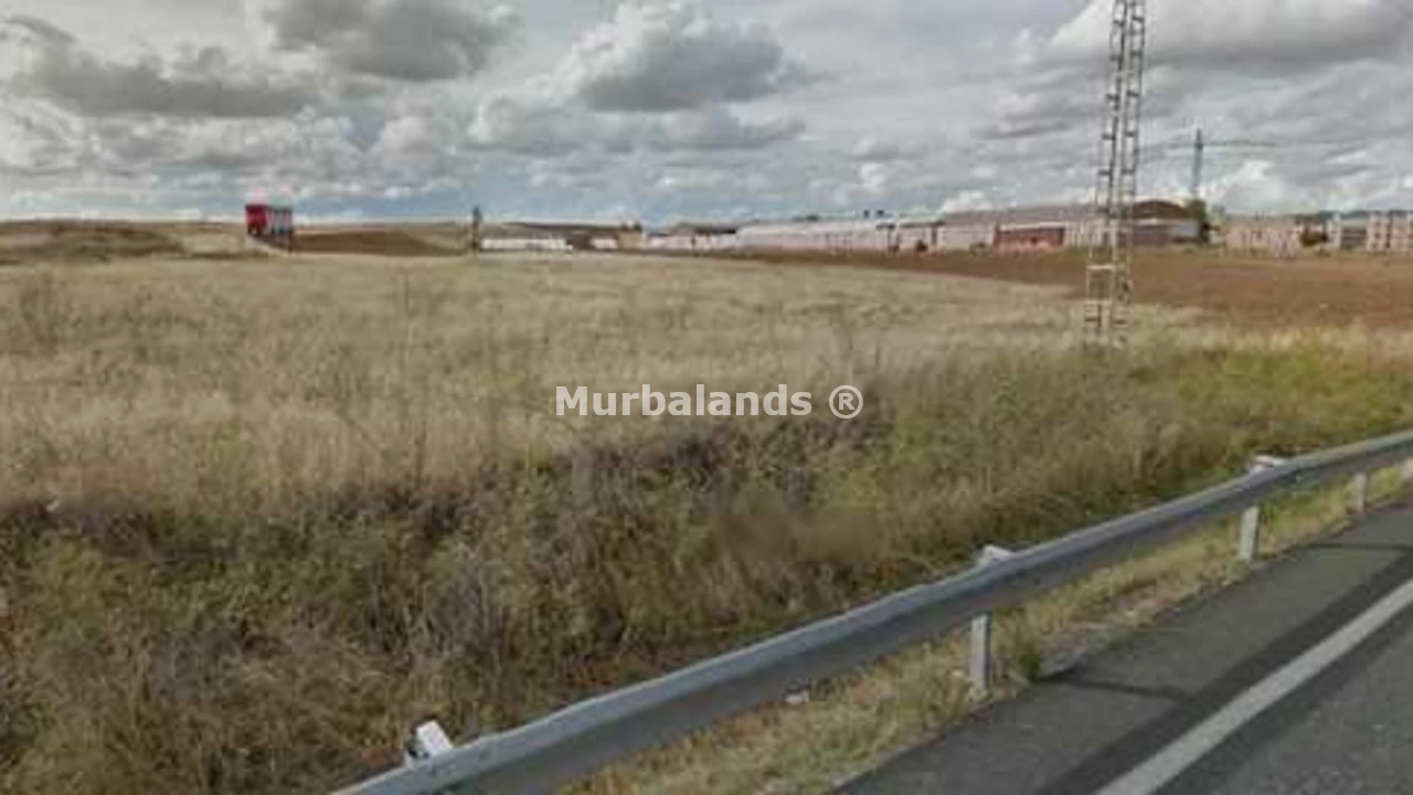 Foto de un terreno o una obra parada para mostrar en el detalle del inmueble