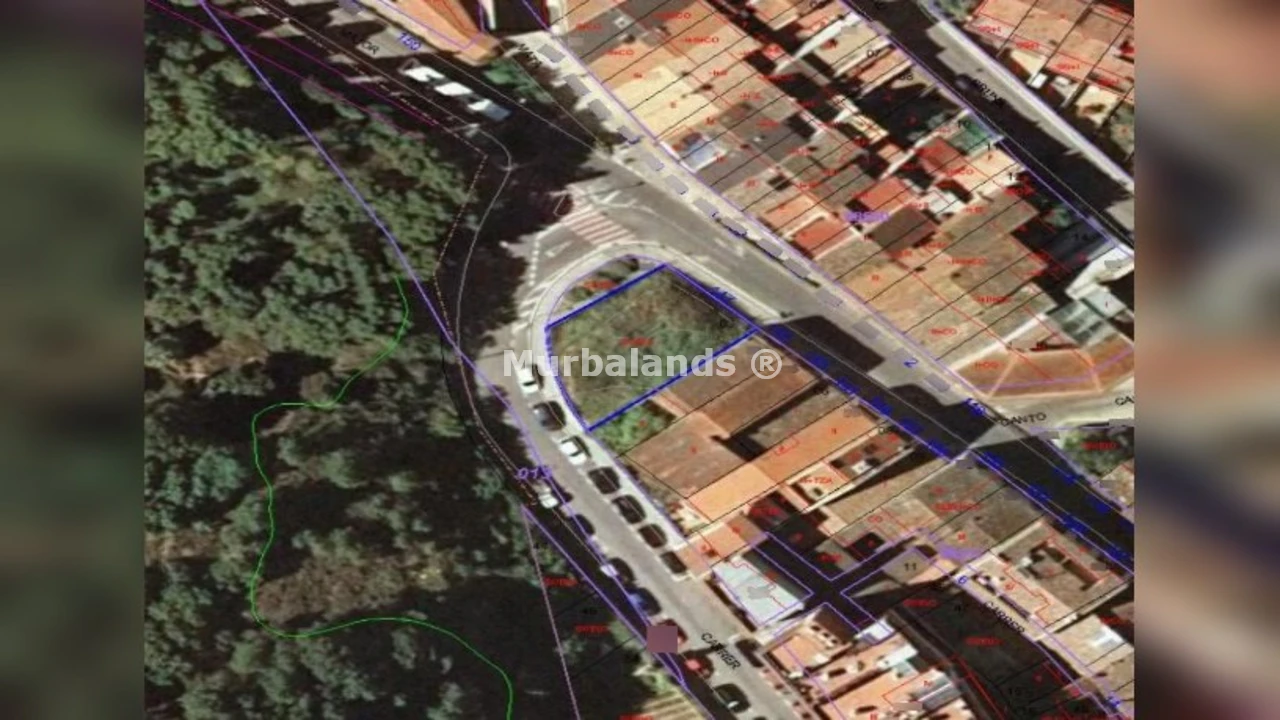 Foto de un terreno o una obra parada para mostrar en el detalle del inmueble