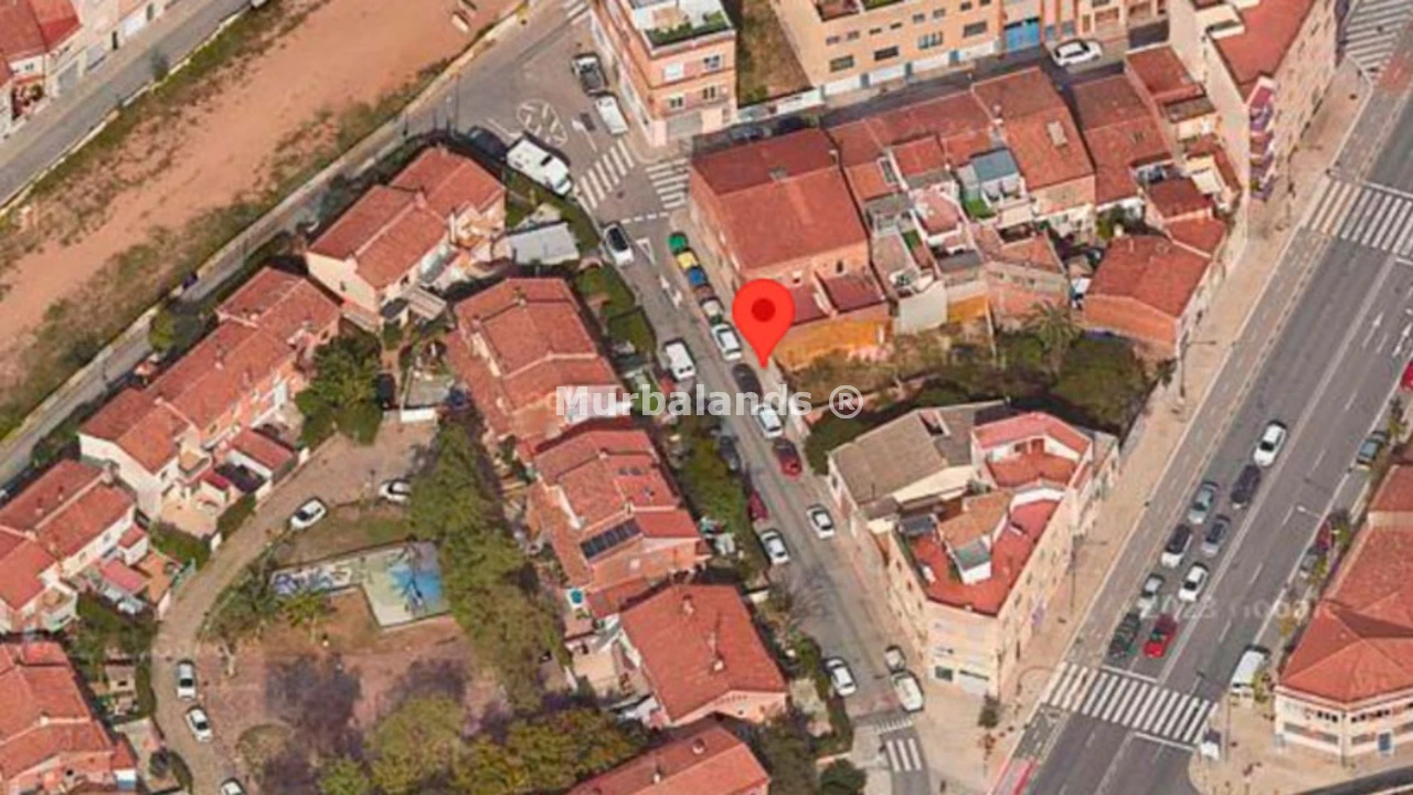 Foto de un terreno o una obra parada para mostrar en el detalle del inmueble
