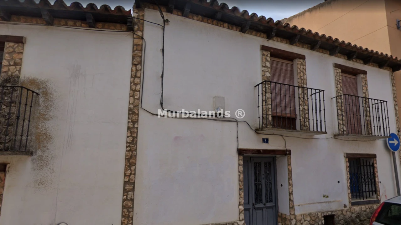 Foto de un terreno o una obra parada para mostrar en el detalle del inmueble