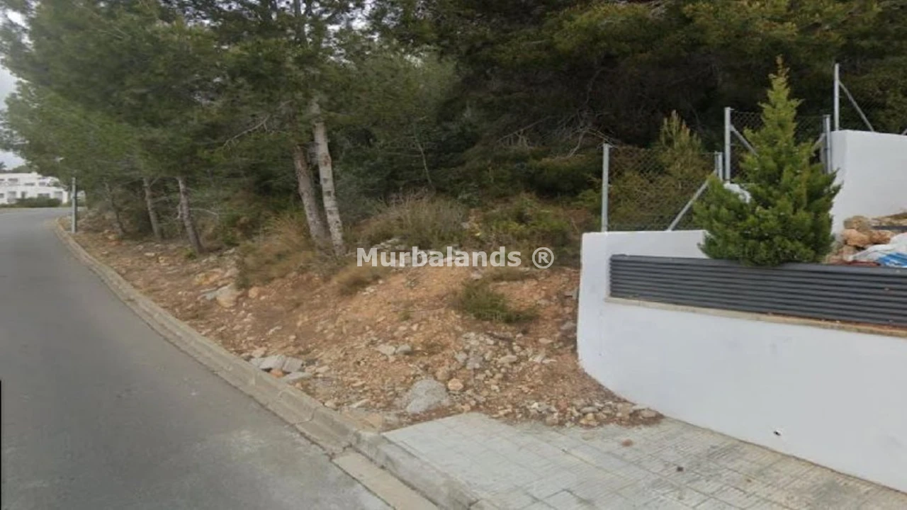 Foto de un terreno o una obra parada para mostrar en el detalle del inmueble