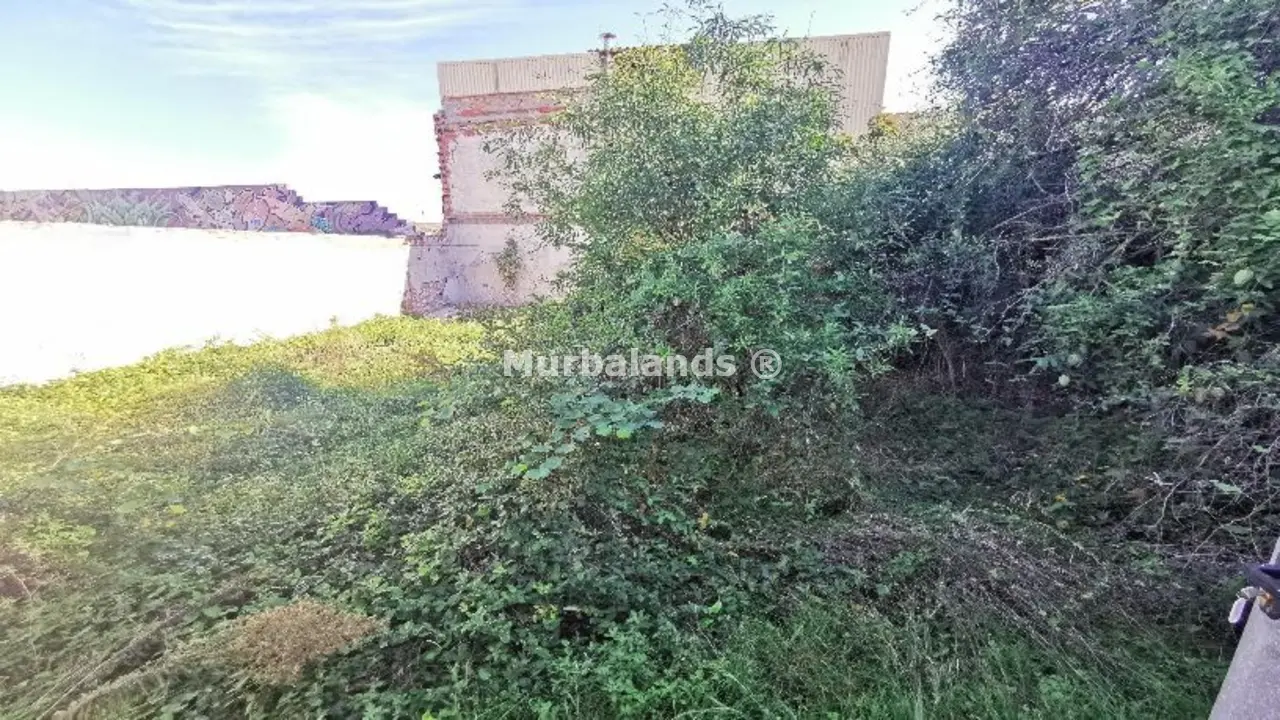 Foto de un terreno o una obra parada para mostrar en el detalle del inmueble