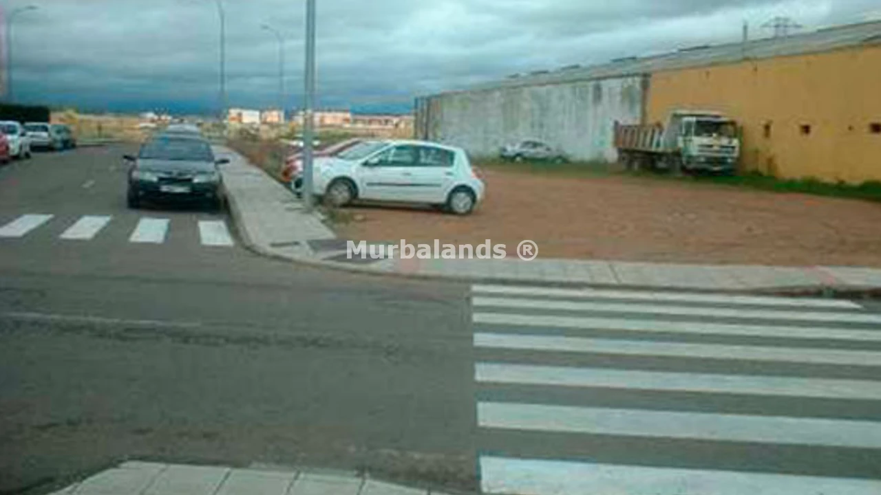 Foto de un terreno o una obra parada para mostrar en el detalle del inmueble